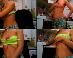 Flower_girl1 cam recording 2017-03-21 010348