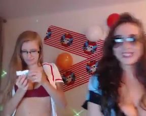 Lesbian cop fun on the cam
