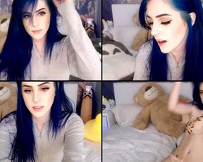 Kati3kat playin with her juicy pussy in free cam recording 2017-04-28 105542