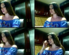 Zuzulici alone in her bed in free cam recording 2017-05-05 235934