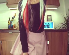 Bimbo slut