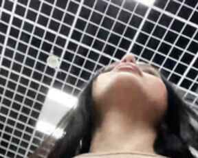 Lilly_deluca dressing room masturbation and play