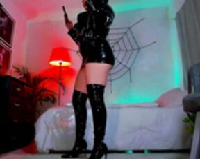 miss_londonn_-2025-10-18-08h26m