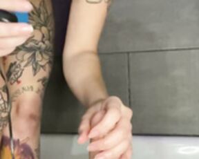 MoodieMaggie Quick Bath Dildo Ride Ticket