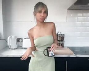 Aniishaa Hottie Thai