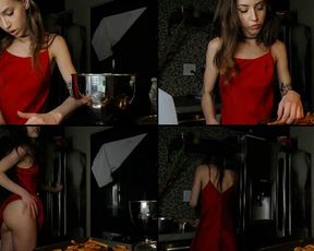 MinaHarvie stacked and horny in free cam recording 2017-07-01_124622