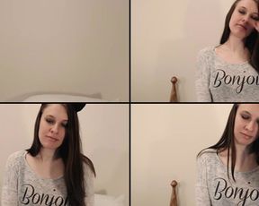 KissAllie reakin her toy wit her wet puzzi in free cam recording 2017-09-06_031510
