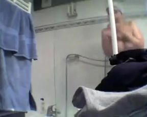 Camara Oculta a Madura DE Lindo Cuerpo