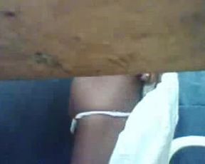 Una Chica Se Masturba En un ciber