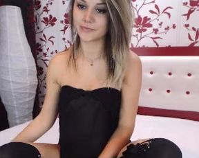 NellieCute pussy tease
