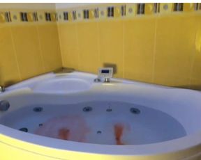 Bubblekush7 sexy bath (sry no sound)