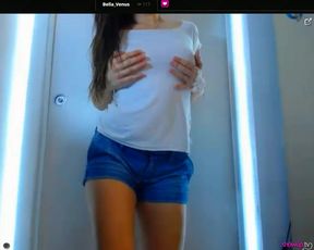 Bella_Venus showup tits