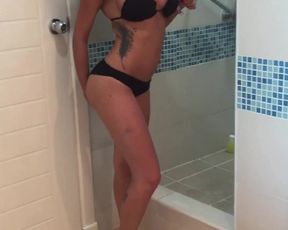 Just_Maria - Vacation Shower Tease