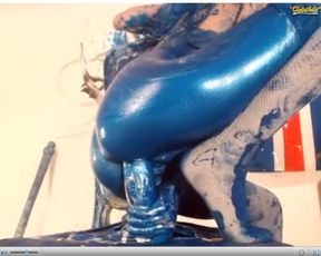 Blu girl