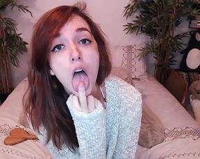 tiiny lSophie.stone big clit labia