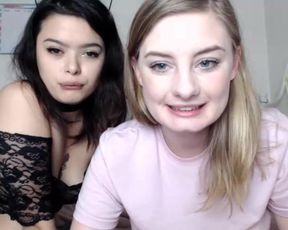 Fiveftcute girlgirl hitachi action in cam recording 2016 June 23 231321