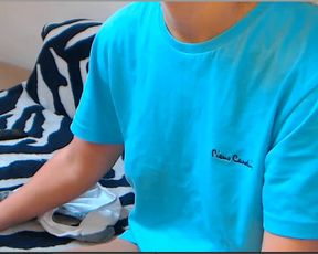 AlluringBaby pussy flash