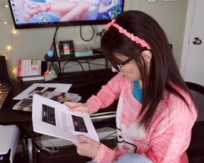 Keri Berry Filling Sisters Mouth in private premium video