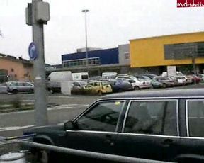 Aische Pervers Verfickt Im Mobelgeschaft in private premium video