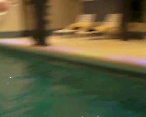 Aische Pervers Unterwasser Sex in private premium video