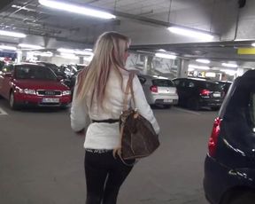 Aische Pervers Spermageil Im Moblehaus Mit Aische Pervers in private premium video