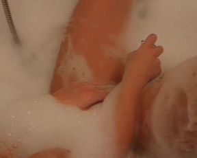 Aische Pervers Beim Baden Verfuehrt in private premium video