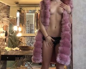 Anal creampie in hotel with prostitute