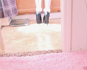 DawnWillow - sad squirting princess