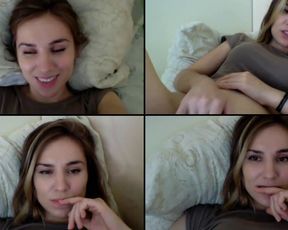 MagicGirlly slapping that pussy in free cam recording 2018-09-07_184855