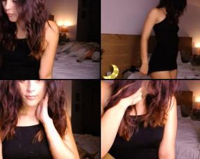 Insanna vibrating her clit in free cam recording 2018-09-09_100151