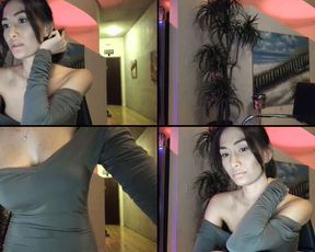 AlisSummers tickling it just right in free cam recording 2018-09-09_100625