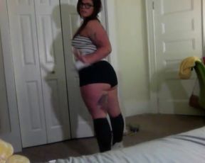 Sugarbooty - Strip-and-Booty-Shaking-to-Wu-tang