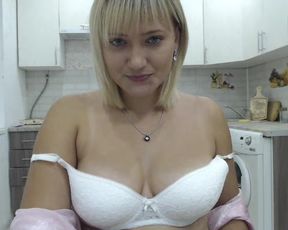 -Sexy-Blonde-