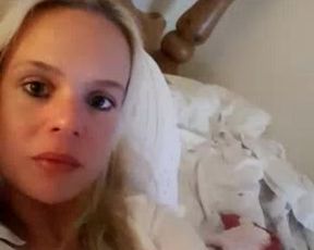 sexy blond babe 3
