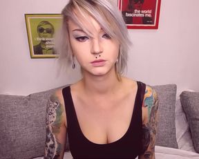 psychocandy lorelaye taking selfies 2