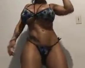 ofici@laexotic@
