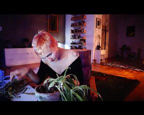 beth_ plants cats talks