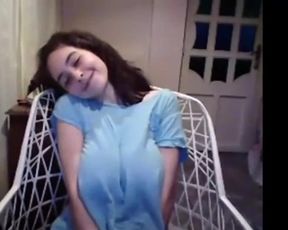 Dreianova shows her tits