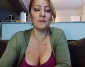 katynextdoor CB tits