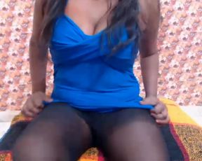 Lucy_20181124_234927 pussy