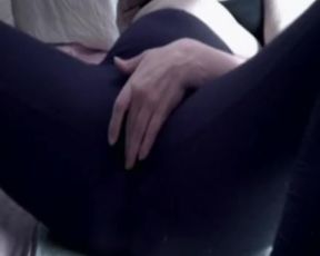 AMATEUR VOUS AIMEZ LE SPORT LES LEGGING ET L'URO ?