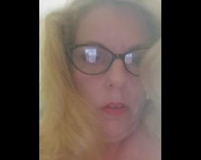 MILF PAWG with Glasses Paying with her Tits and Pussy