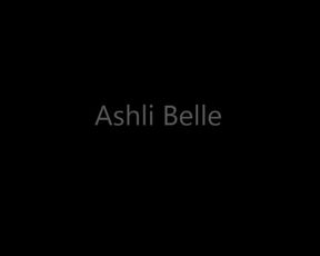 Ashli Belle - Watch me squirt up close and personal