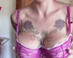 Anna's VLOG #53 Slow Motion Titty Bouncing!