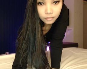 sexyticky_11102019_0053_female_chaturbate