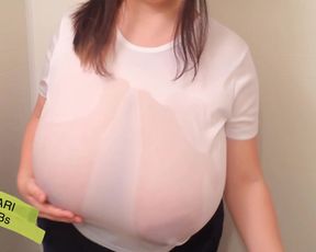hirari boobs