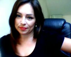 Torrie - UK Milf showing of her small pert tits