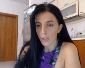n32xtdr3amamm naughty albanian camgirl