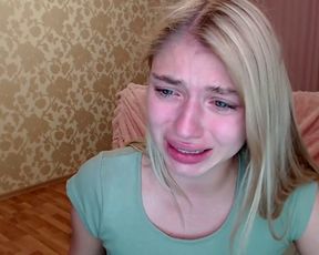 RoastHeartt cry