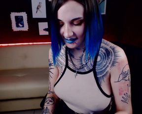 overdone_x - find her on sites and let her cum hard